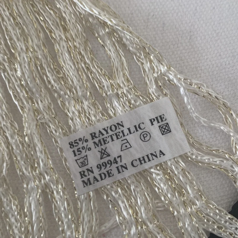 07:07- Beautiful Netted Shawl/Wrap